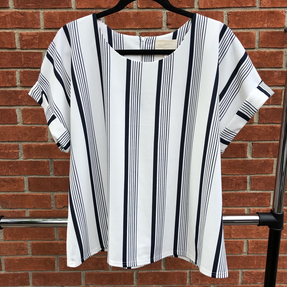 NWT Women’s white and navy striped top.